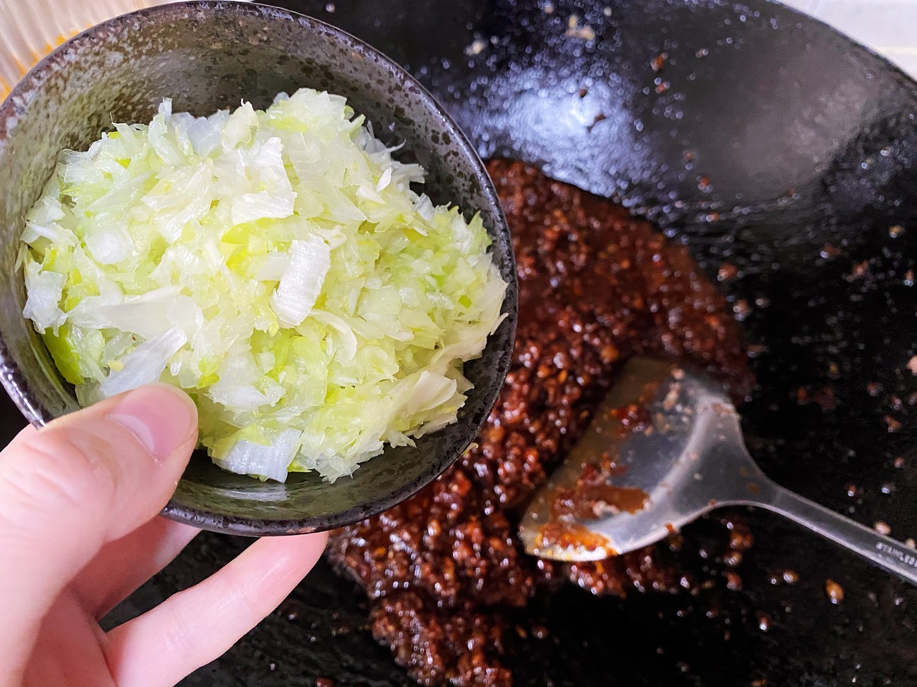 酱肉包子馅的最佳配方（用料精确到克酱肉包馅料技巧总结）