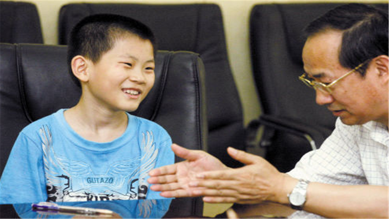 当年那个两天半读完小学，10岁考上大学的山东神童，现在咋样了？