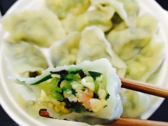 立冬吃饺子是习俗(立冬吃饺子的风俗)