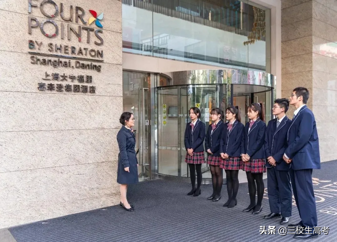 用外语特长连接世界——上海市商业学校中职酒店专业的许殷龙