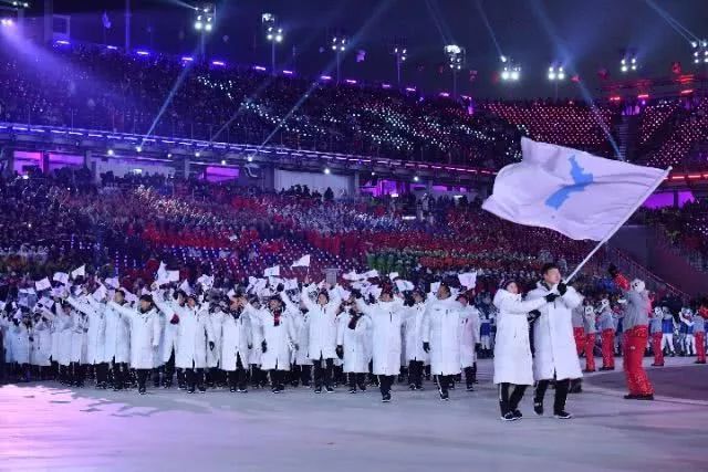刘诗雯3-0上演绝地反击；C罗成欧冠100胜第一人！齐达内中国行