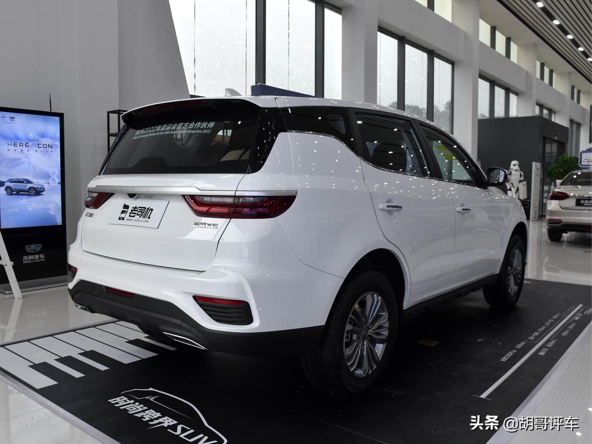 顶配不到10万的国产紧凑型SUV，省油又省心，吉利远景X6