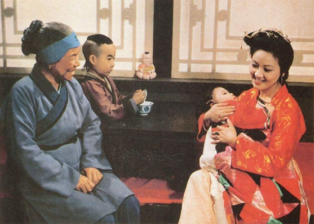 俗语“穷人不攀高亲”，短短7个字，说尽了世态炎凉、人情冷暖