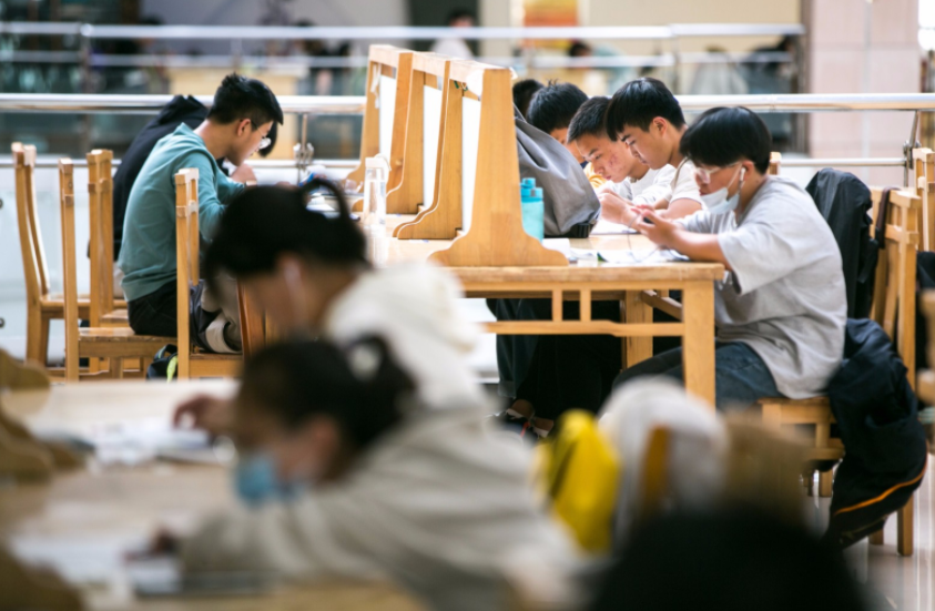 2022年高校寒假安排已陆续公布，最长坐享63天假期，最短只有22天