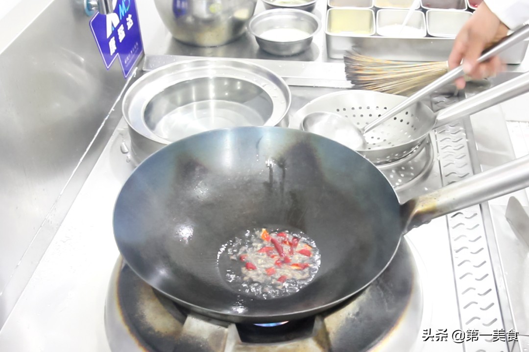 麻辣豆腐的做法家常（正宗的麻辣豆腐教程）