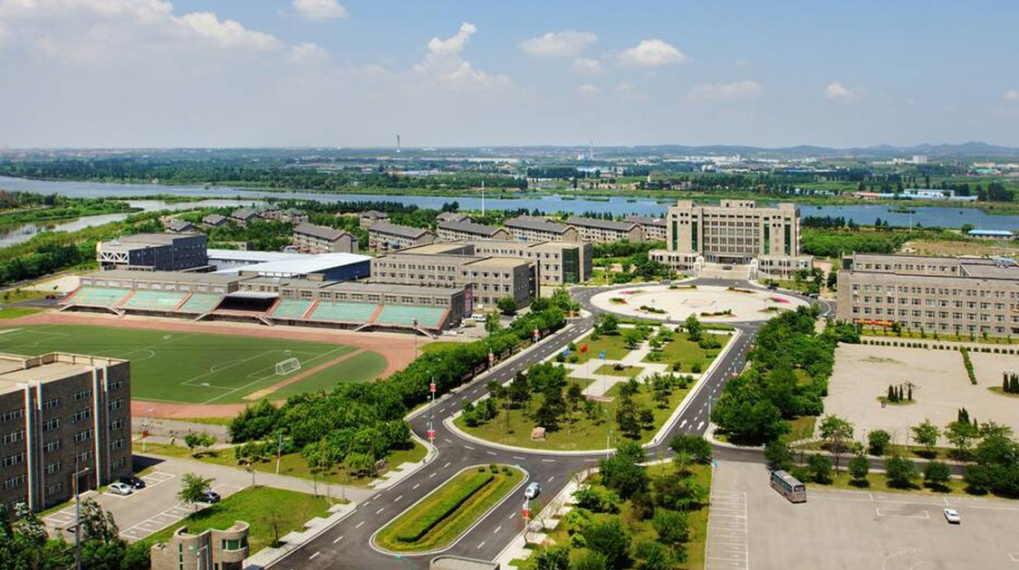 中国烹饪大师坐镇，拥有国内首创美食，沈阳这所高校火上“热搜”