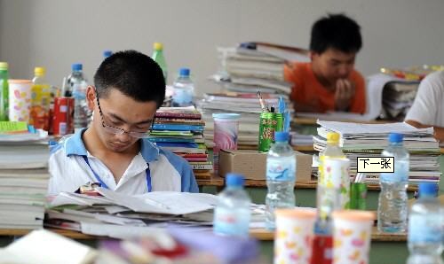 从不上补习班，数理化生奥赛全得奖，清华学霸潘慰慈：秘诀在4点