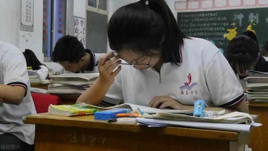 北京考生400分就能上清北？外省考生直呼不公平，事实却未必如此