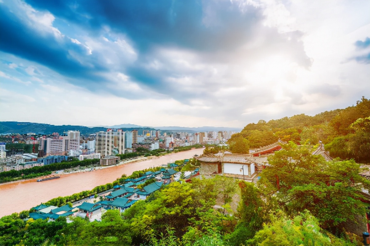 甘肃迎来新突破！喜获7所新大学，6所建在兰州，堪称大学福地
