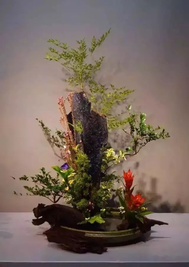 中国传统插花 | 四大类,每一类都又仙又美