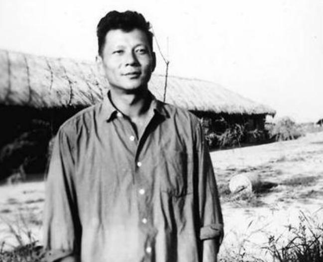 “名门痞女”洪晃：说说我的爸爸，一个旧日的上海公子