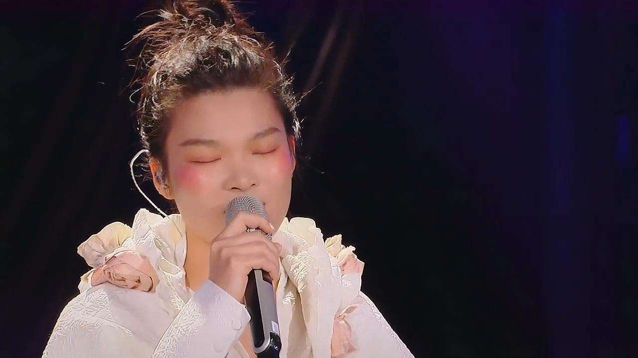 这些嗓音独特的歌手里，即便是周杰伦也被骂过“难听”