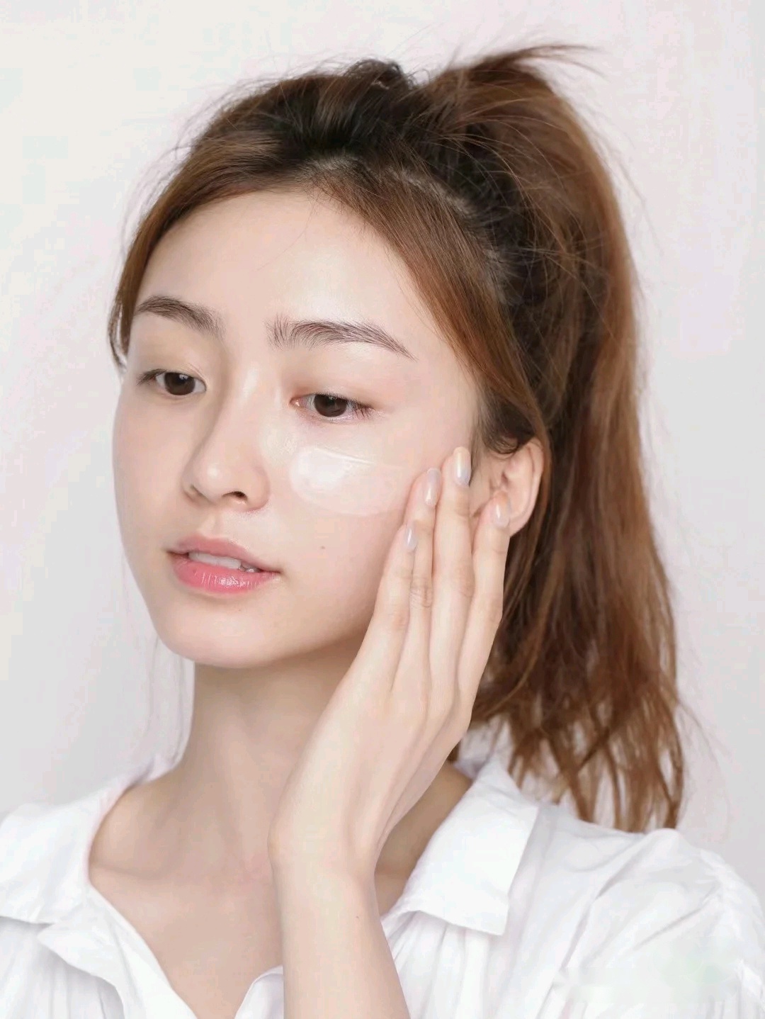 双十一美白精华榜单：sk2小灯泡是王者，olay小白瓶好用平价