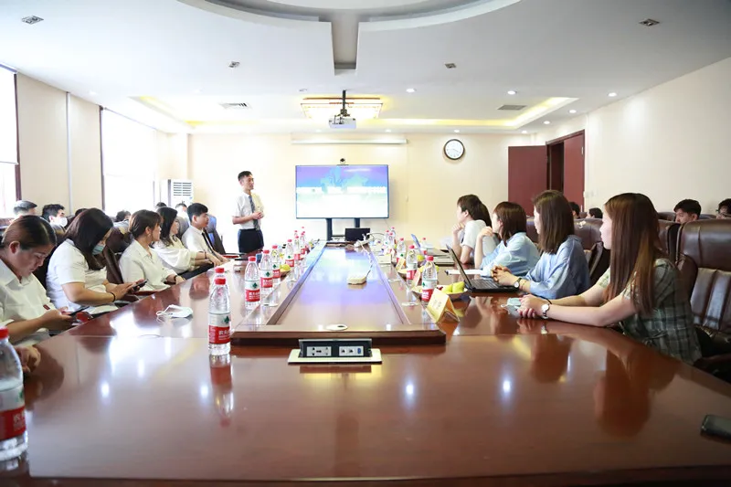 北京八维培训学校（618）