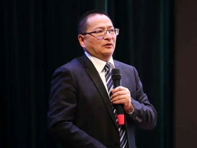 “数学帝”葛军又消失，是否会参加高考命题？江苏学生很紧张