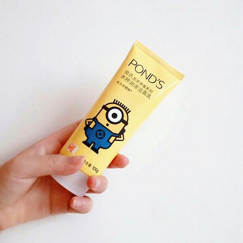 学生党洁面如何选，这4个好口碑洗面奶超好用，第2个还是我的最爱