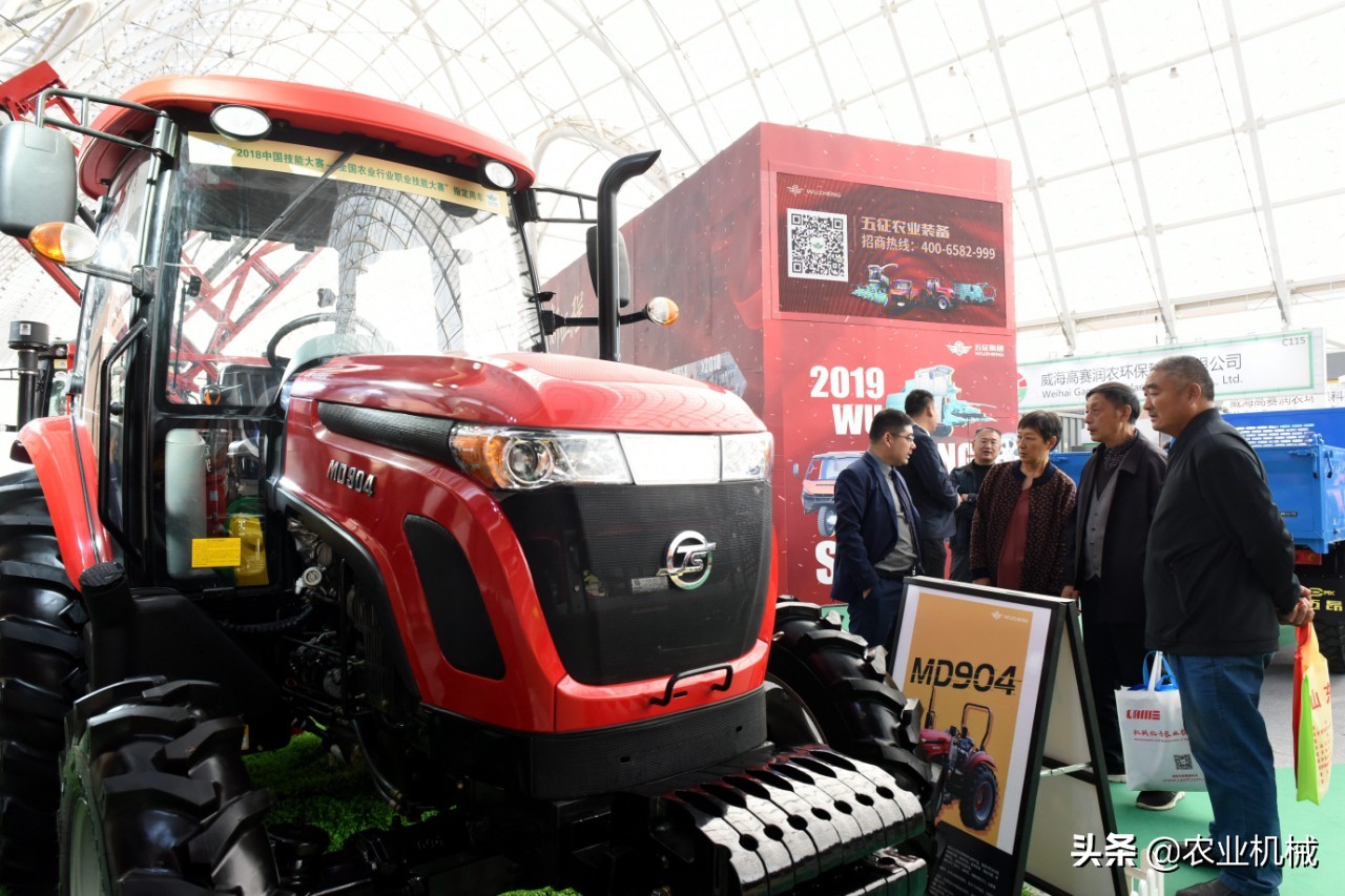 2019中国国际农机展10大拖拉机：约翰迪尔8R首秀，超拖1号再上榜