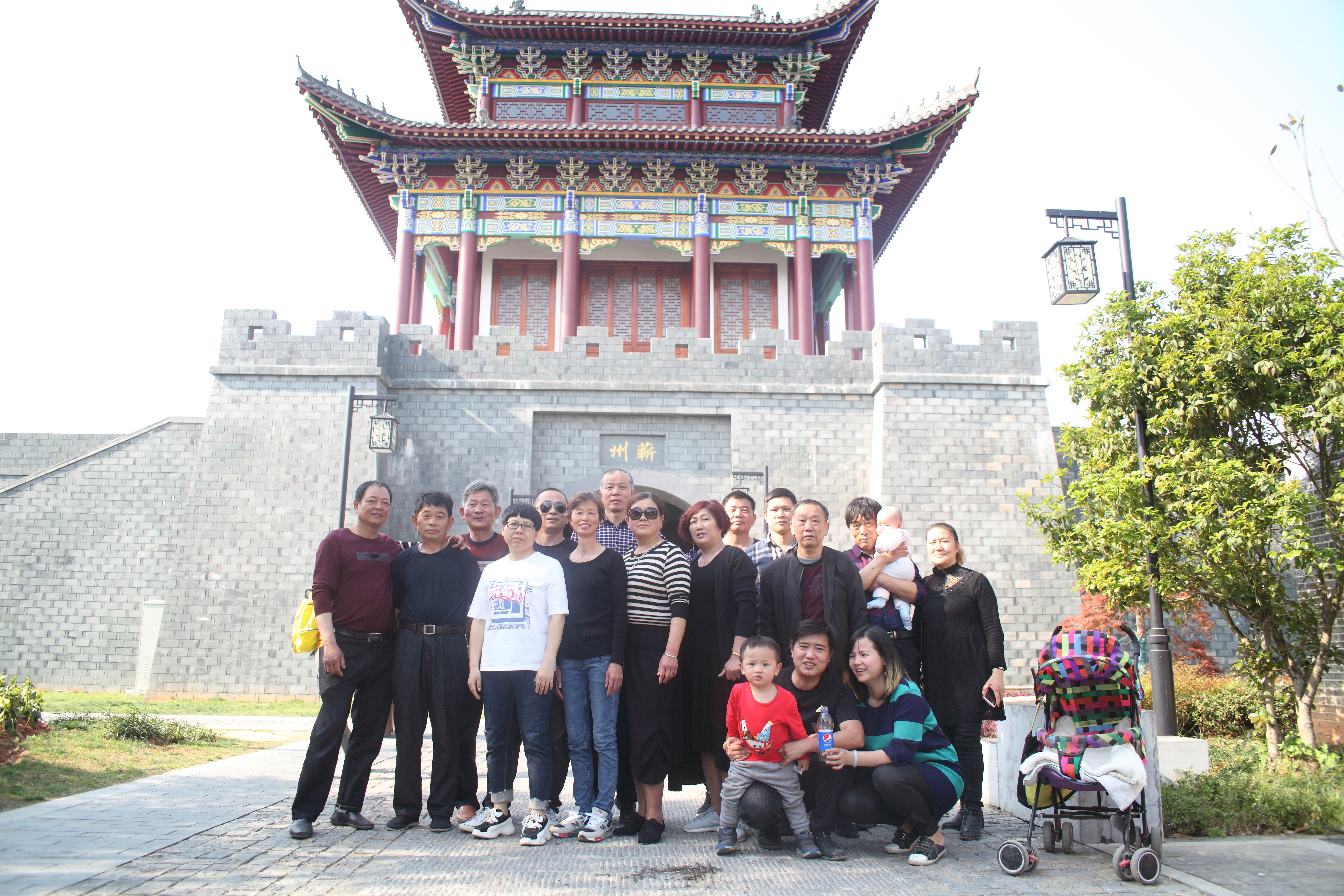 慎终追远、寻根求源，崇敬先辈、祭祀始祖