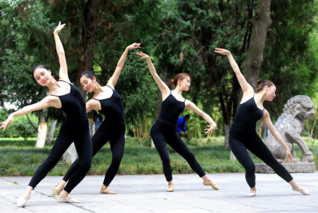 大学里花钱如流水的专业，家里没矿的建议谨慎报考，土豪家庭随意