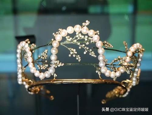 18K金首饰的印记你要明白，多两个字母性质不一样，价格天差地别