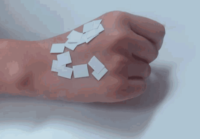 涂身体乳vs不涂身体乳，不仅皮肤差距大，原来“毛发”也跟着长