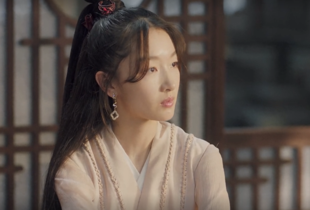 《千古玦尘》首播!周冬雨颜值被女配碾压,演技浮夸影后滤镜碎裂
