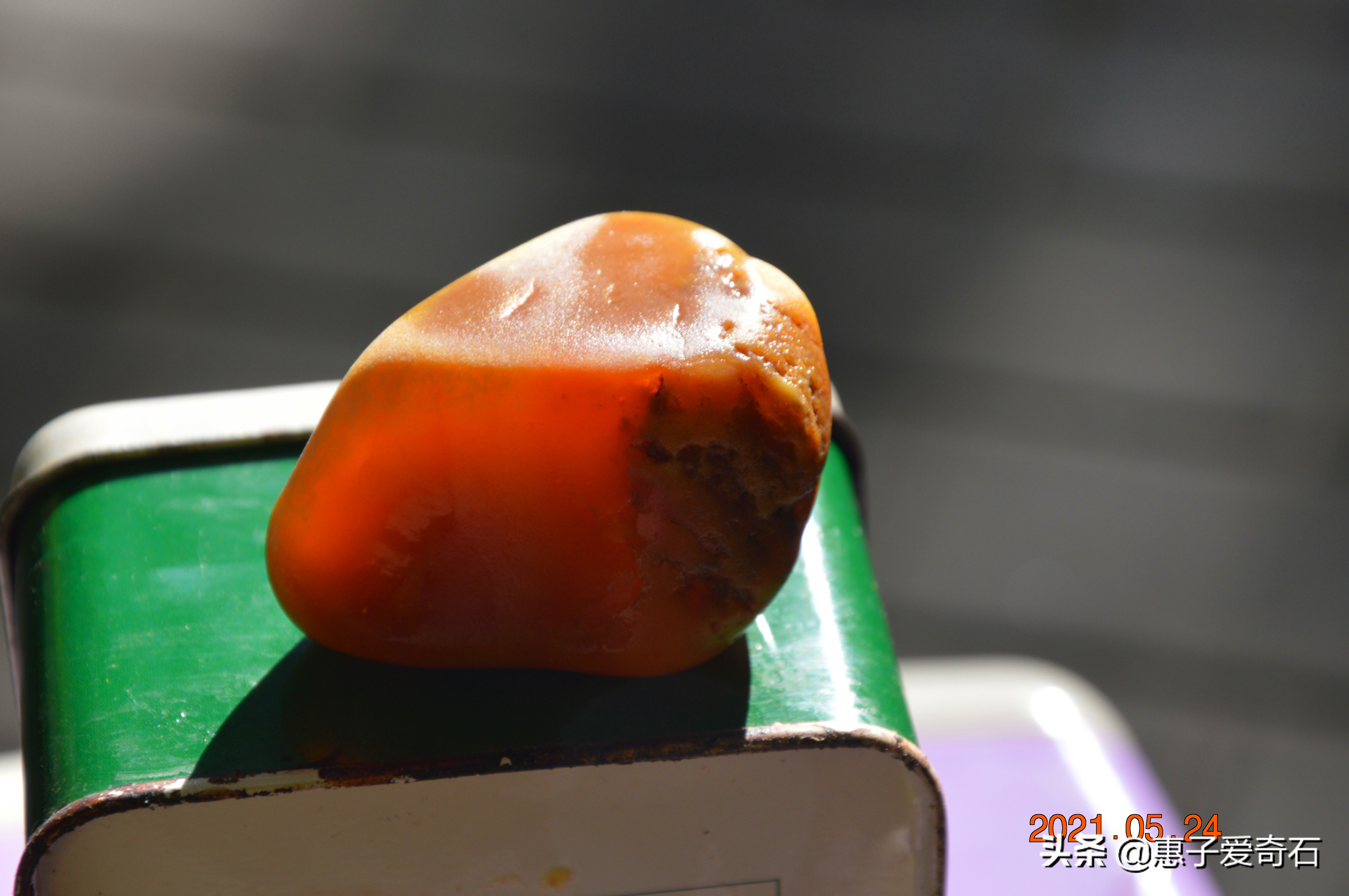 陕西黄龙玉~多彩的玉石