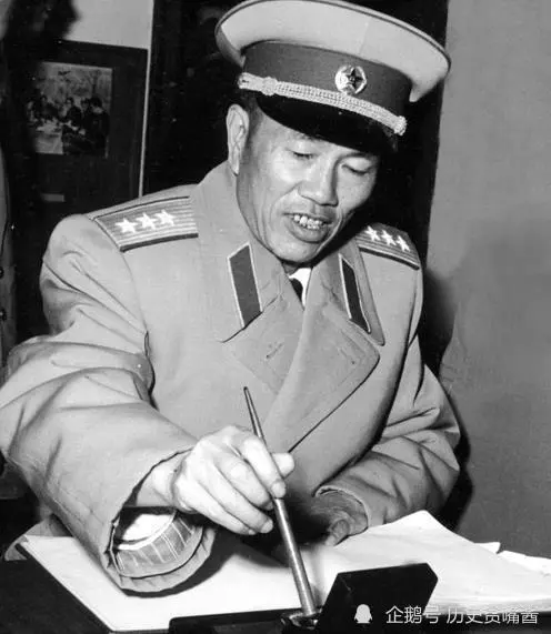 占卜预示入朝在即，吉兆显现前途可期