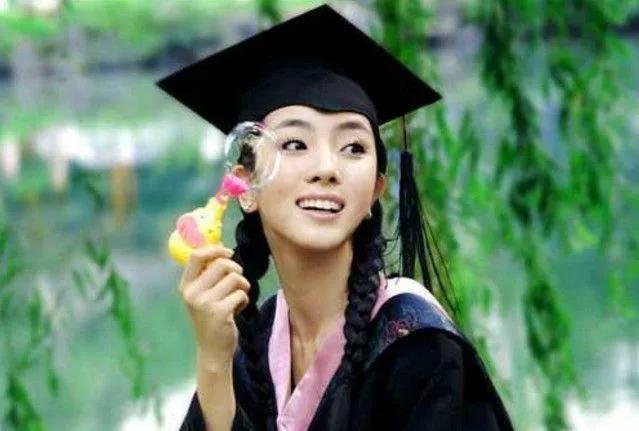盘点央视7位美女主持人，有60后也有90后，谁才是你心中的女神？