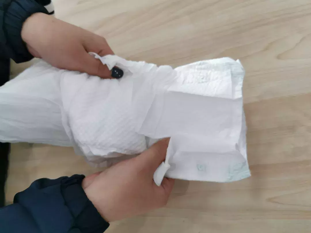 对销量最高的10款纸尿裤进行测评后，我发现了这些问题