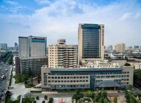 [四川] 成都中医药大学附属医院，2020年招聘6名临床护士