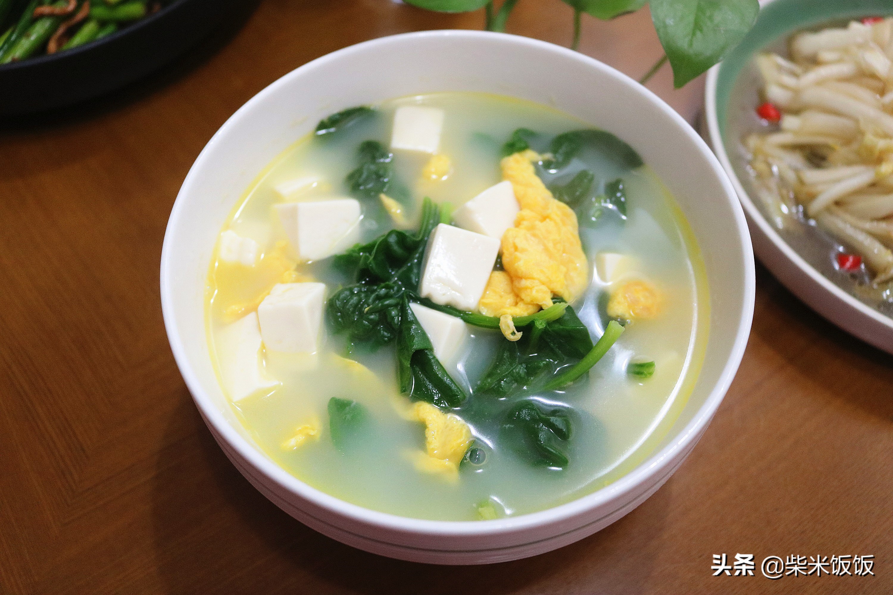 菠菜豆腐汤的美味做法，简单又营养