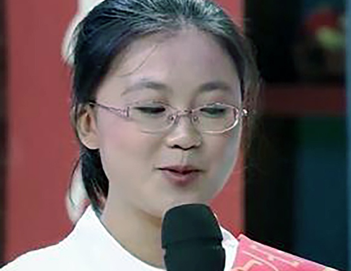 辽宁高考状元刘丁宁：放弃72万奖金，从港大退学复读，发生何事？