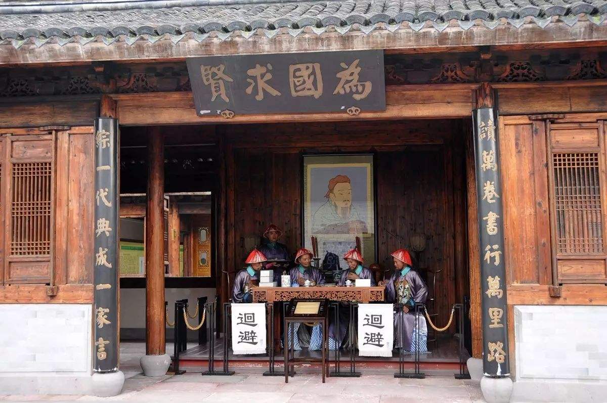 考场那些事：明代的考官压力很大，出题没有避讳皇帝的名字都是罪