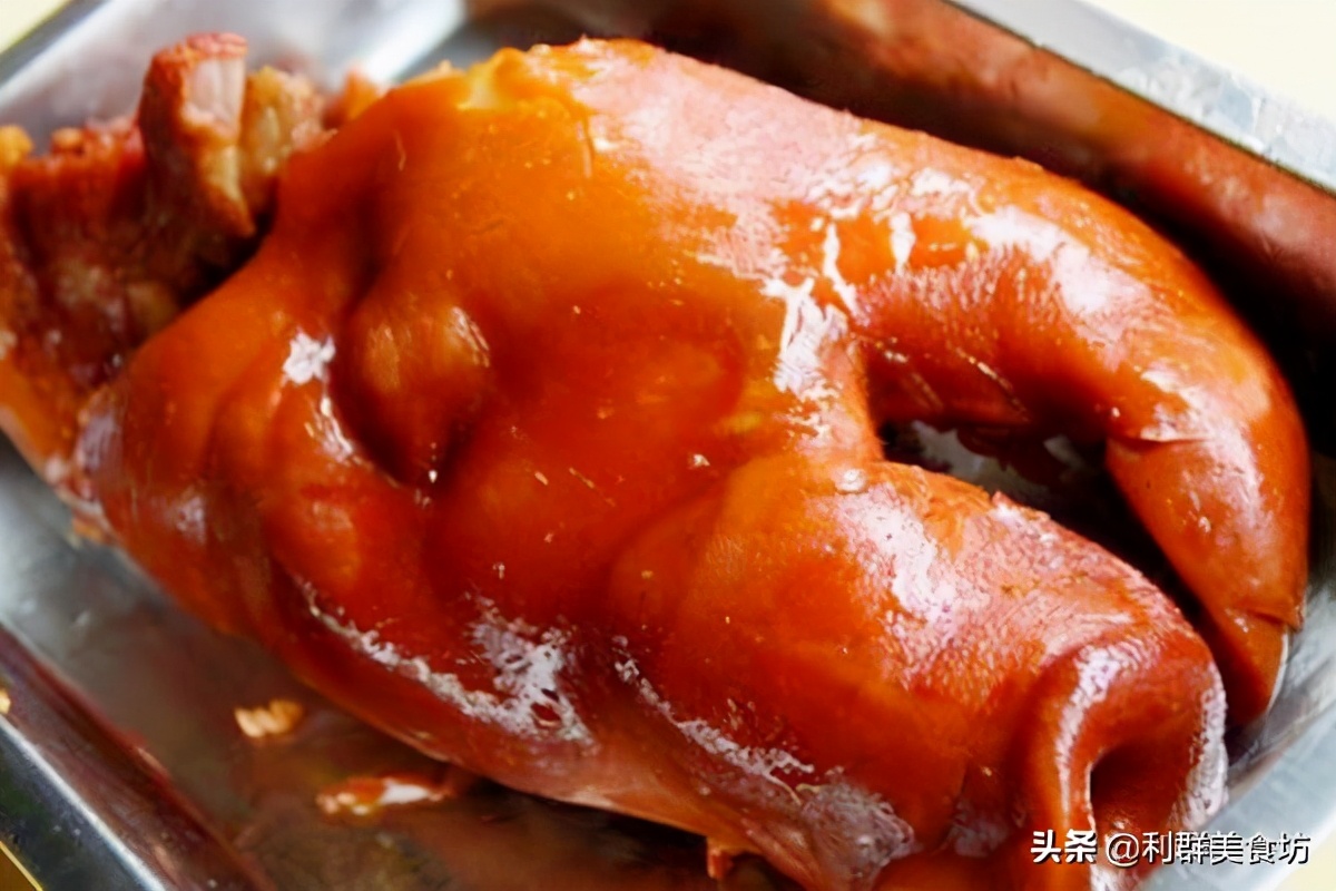 清炖鸽子汤做法窍门,要不要焯水?老师傅教你做法,汤鲜味美,营养不流失