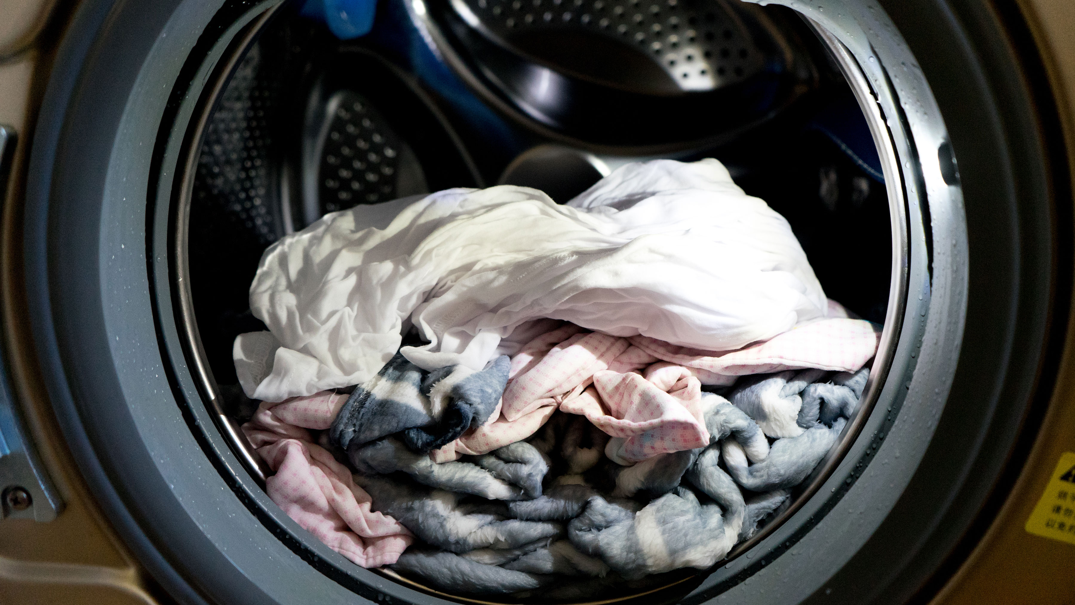 自动洗衣黑科技，小天鹅全自动滚筒洗烘一体洗衣机