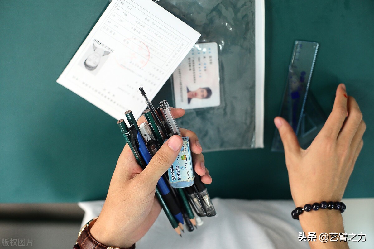 高考有哪些注意事项呢？考前需重视起来，做到万事俱备