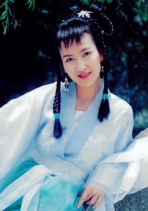 人前清纯女，人后却疯狂，这6位情史劲爆的女明星，令人一言难尽