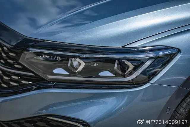 试驾｜摆脱以往的商务气息，试驾上汽大众新帕萨特330TSI