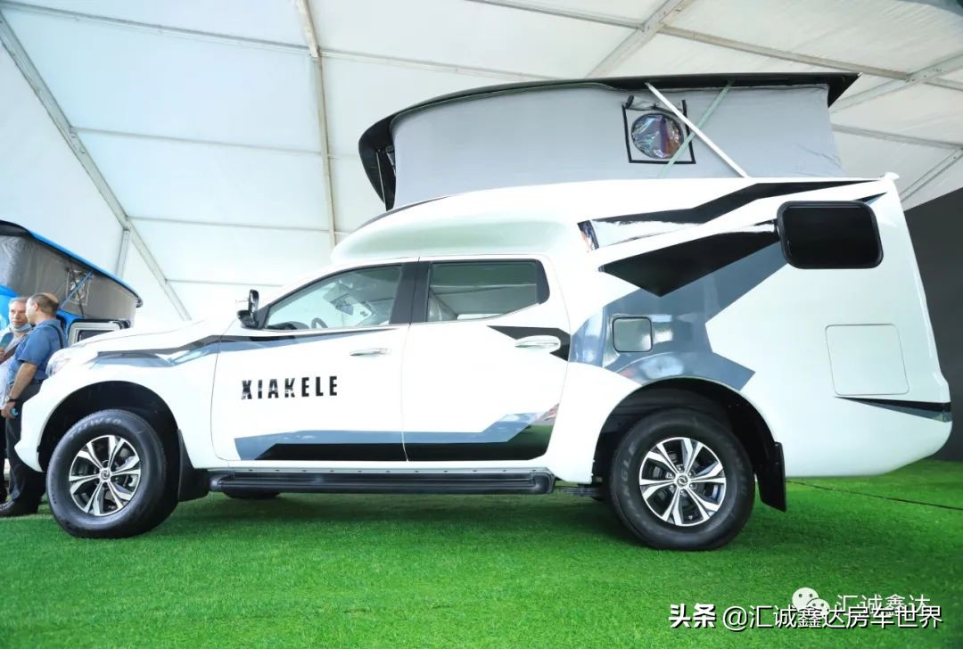 代步越野一车多能的日产皮卡房车,四驱柴油动力油耗低,还能进城