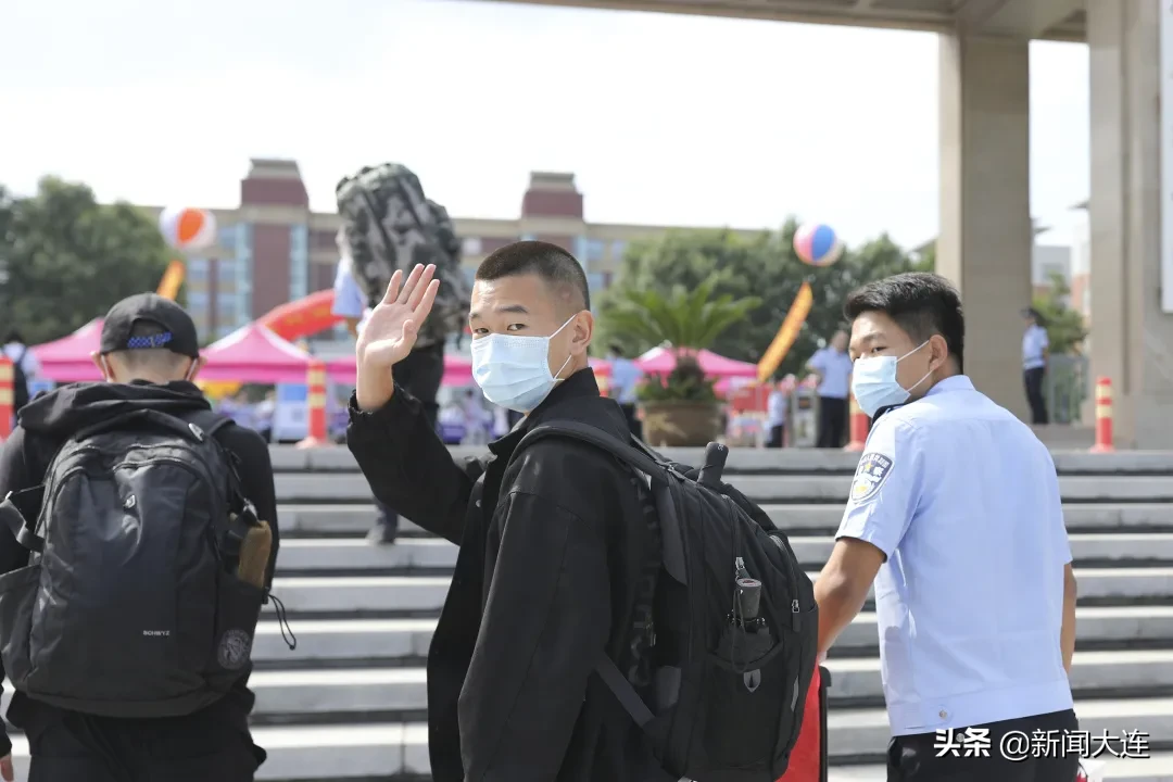 #大连头条#高校开学进行时！终于等到你