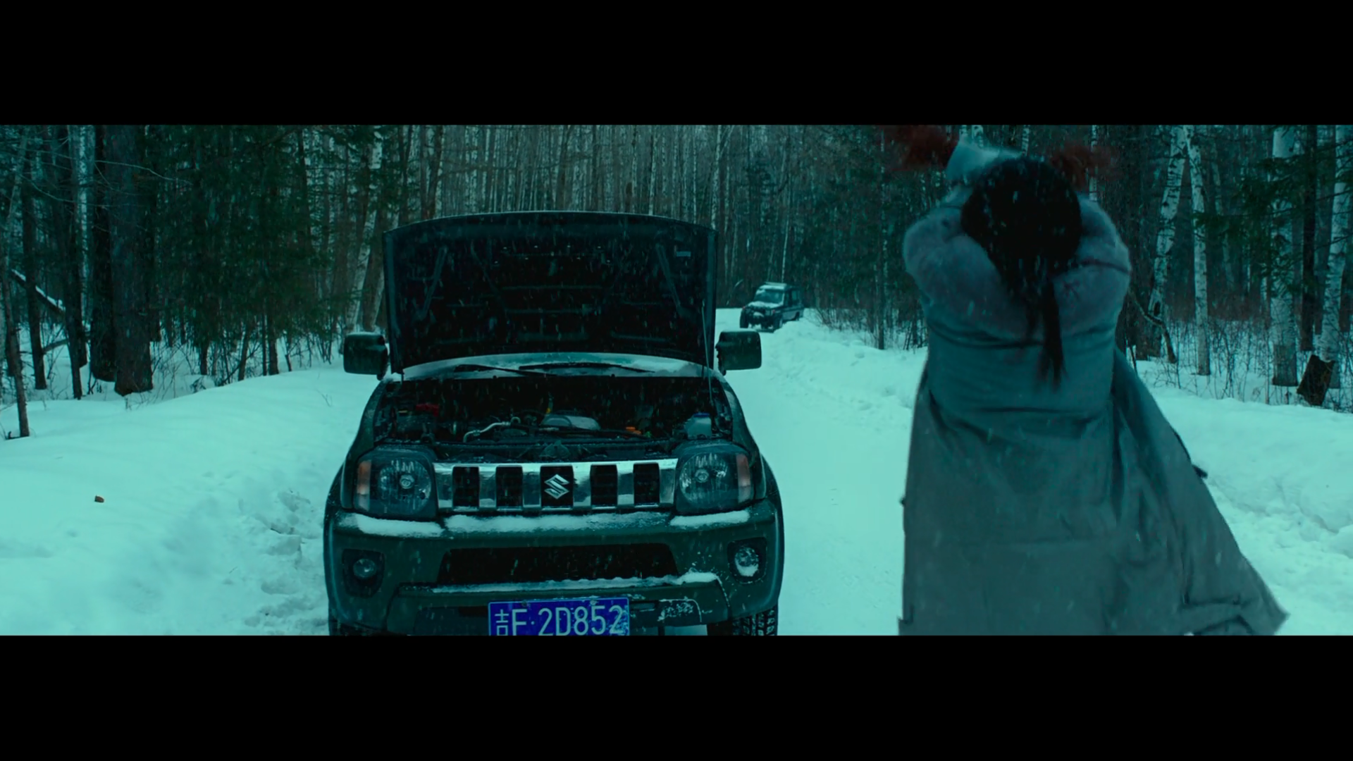 看《雪暴》电影，认出吉姆尼LC76越野车