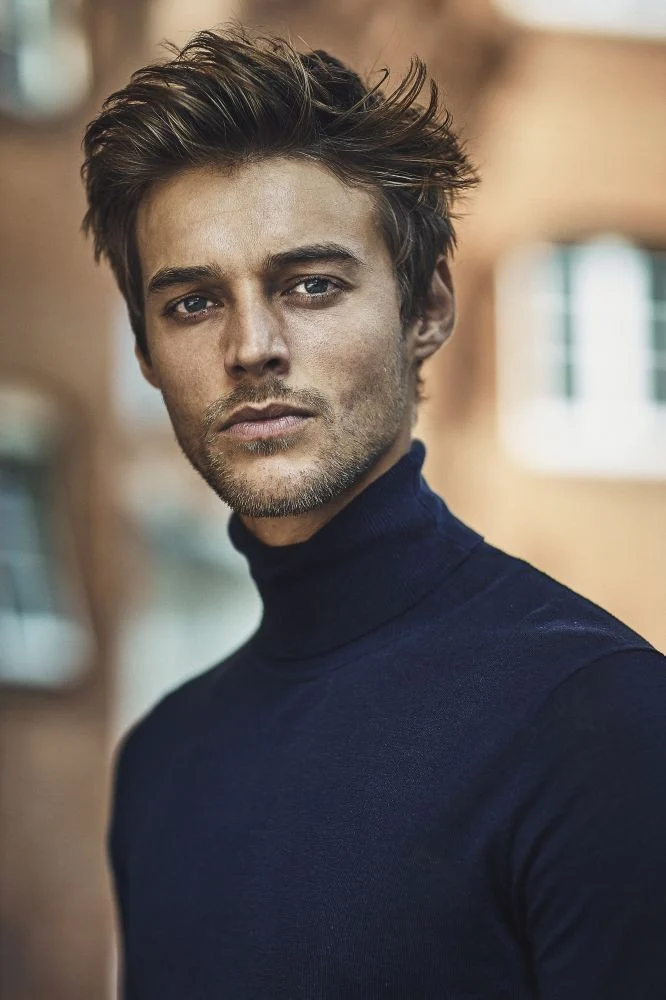 robbie wadge(英国男模时隔六年回归，30岁帅气依旧，外形条件无可挑剔)