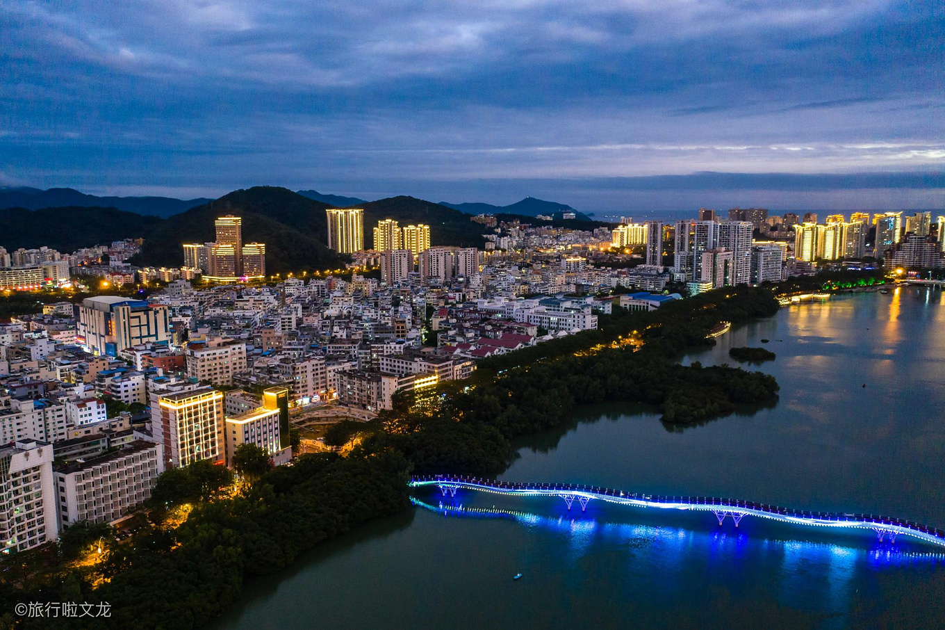 三亚的清晨和黄昏，风景、美食，梦想和青春