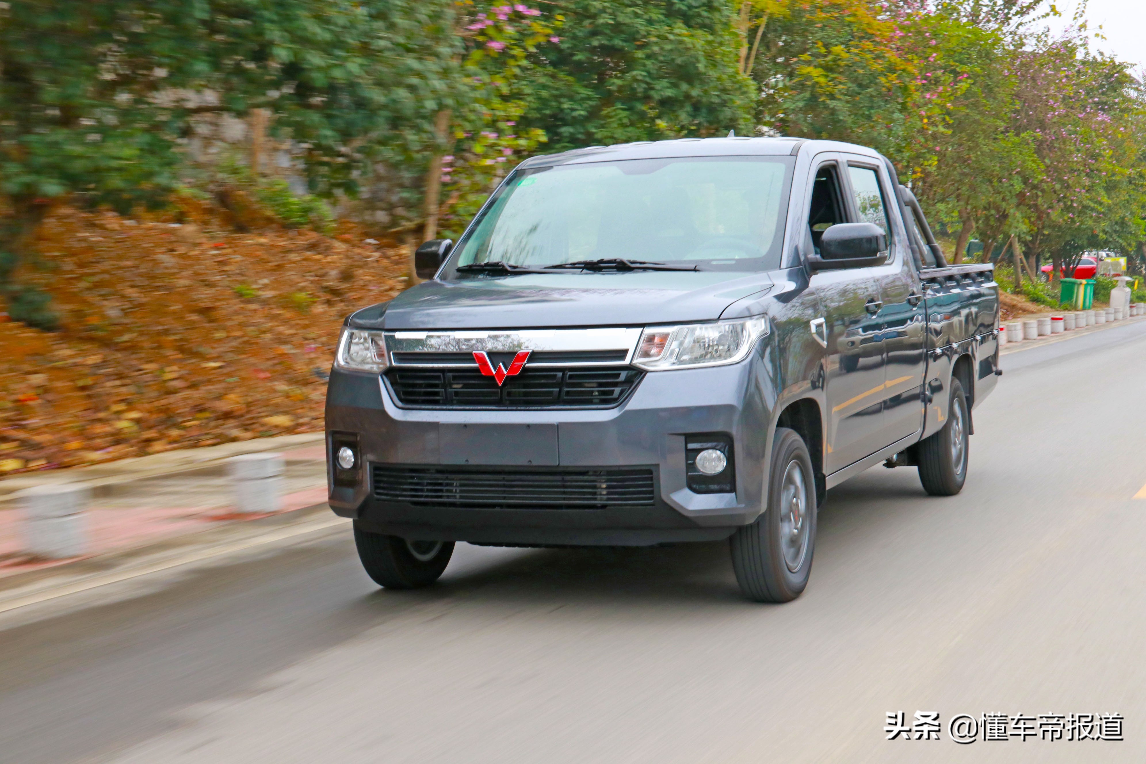 新车|预售6万左右 创业必不可少!抢先试驾五菱征途皮卡