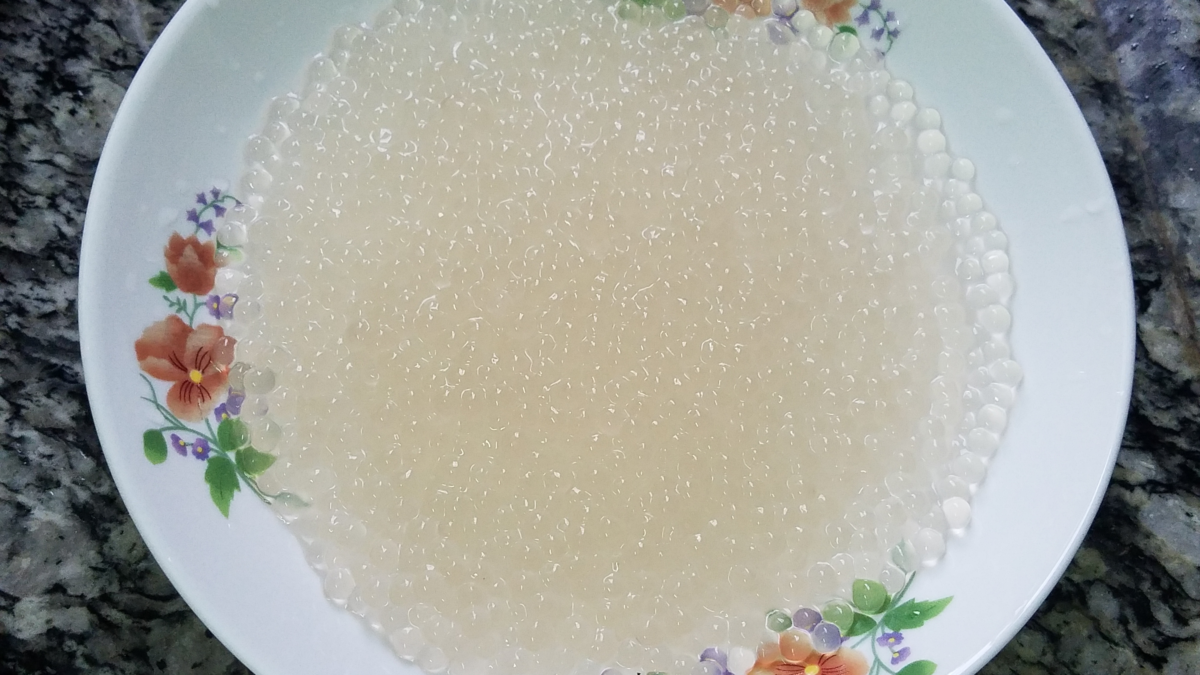 香芋西米露，广东很好喝的一道糖水，做法简单味道香，我家经常做