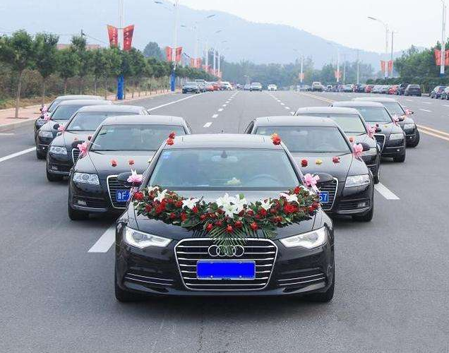 中国人对数字很讲究，但为啥婚车不能是8辆？婚礼主持说出内幕！