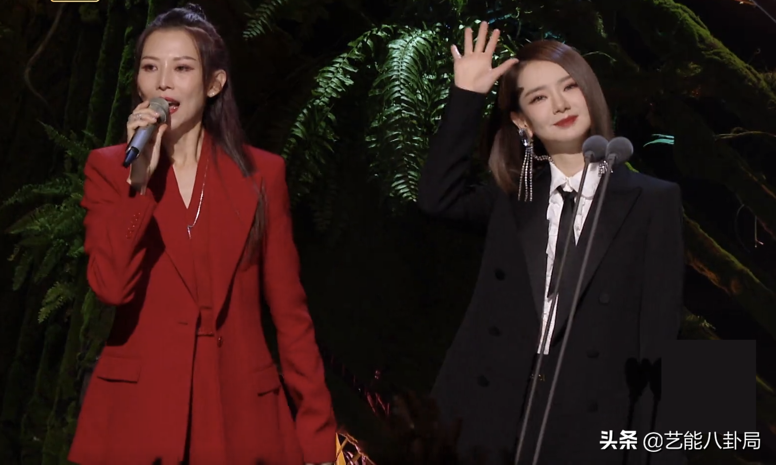 《披荆斩棘》总决赛“嫂子”斗艳：戚薇献吻好辣，蔡少芬眼袋严重