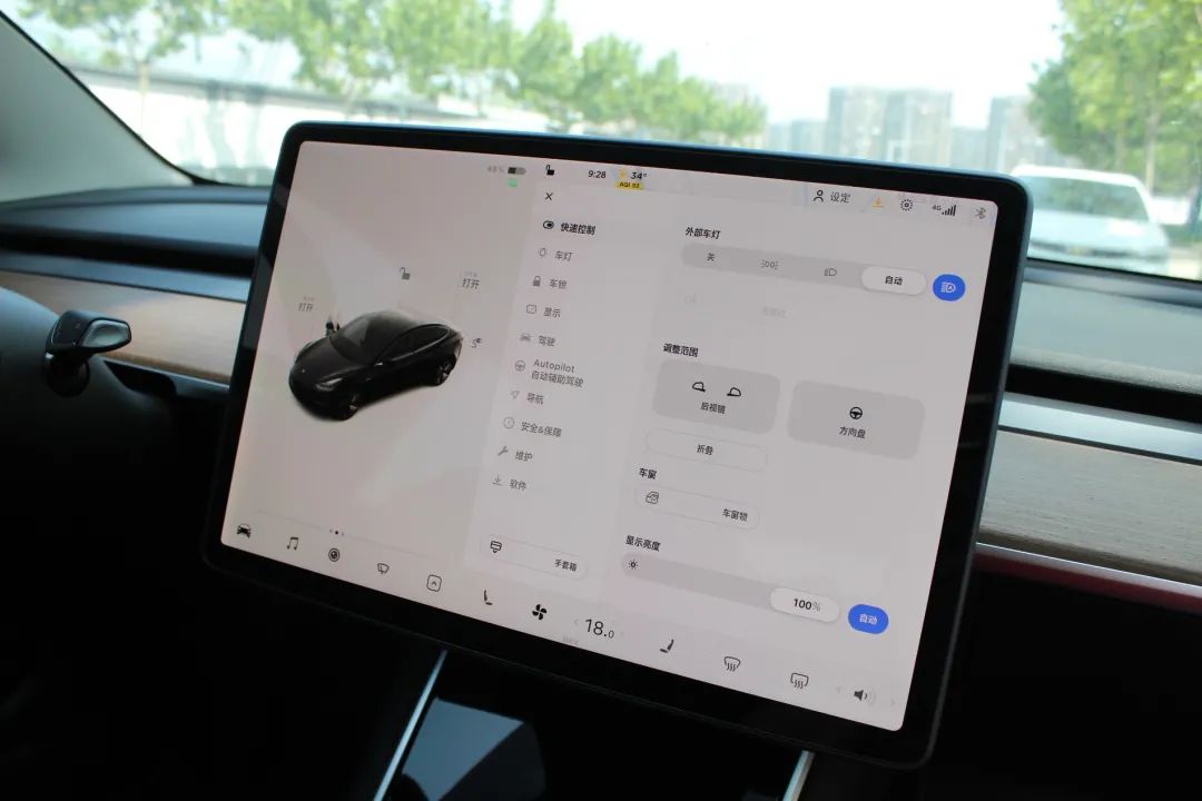 车主说车：不懂车？赶时髦？女车主为何都偏爱特斯拉