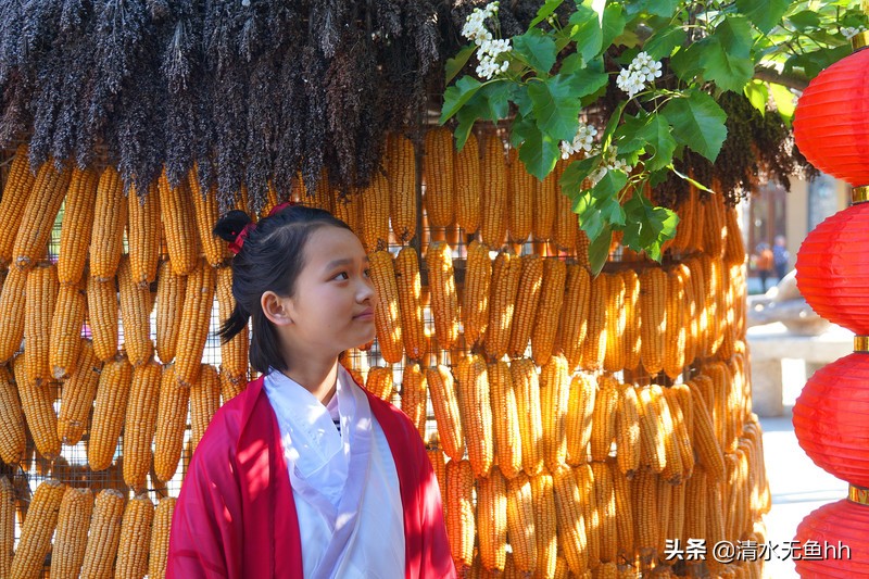 ﻿雨生百谷 春深处，太行水镇 竞芳菲